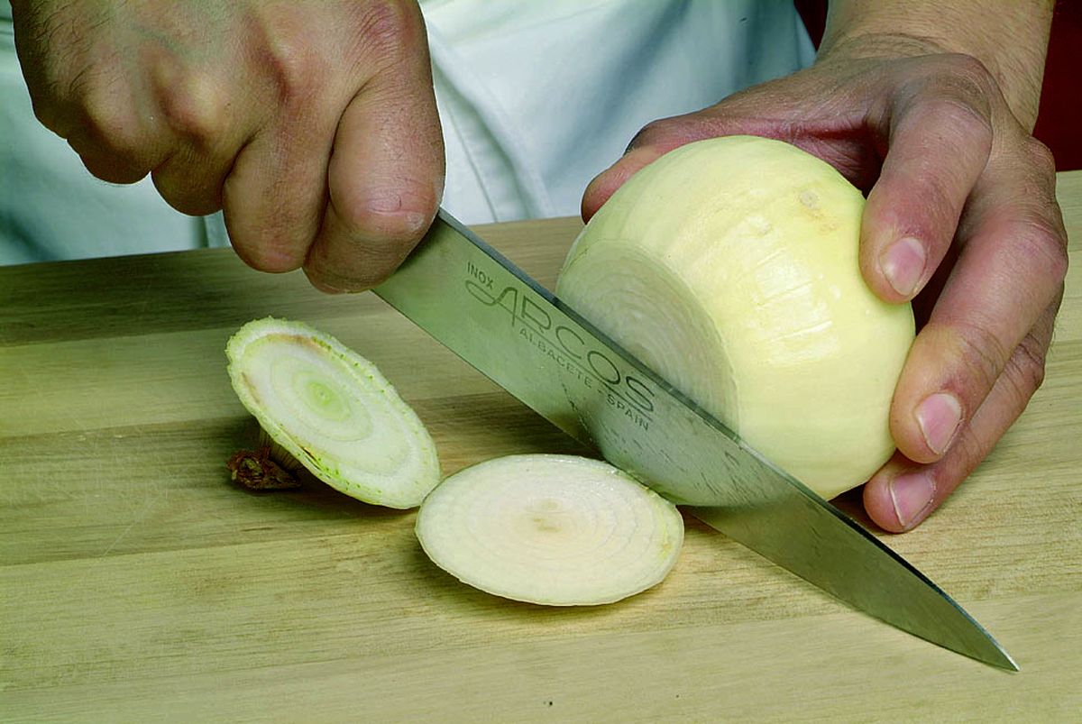 receta picar cebolla paso1