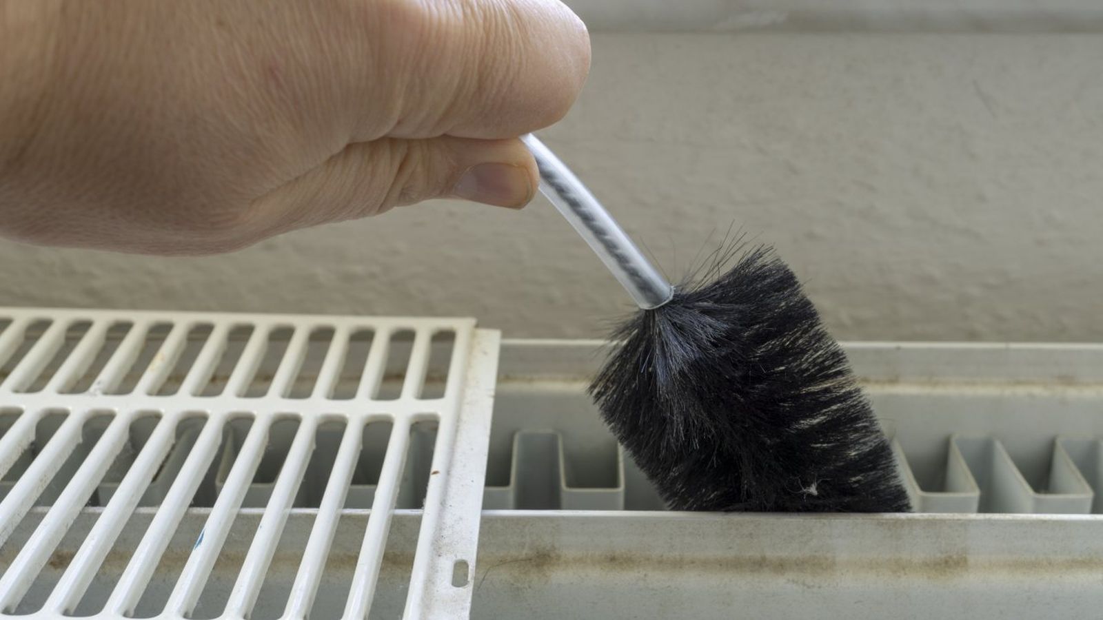 mejor cepillo para limpiar radiadores persianas y conductos de ventilacion