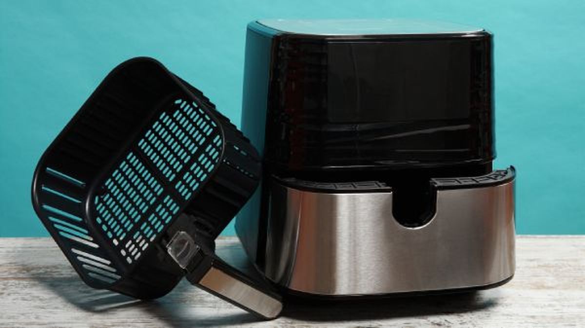 como limpiar freidora de aire dentro