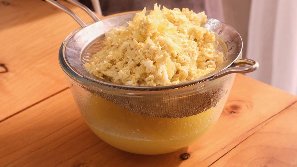 pastela de pollo con almendras  paso 2