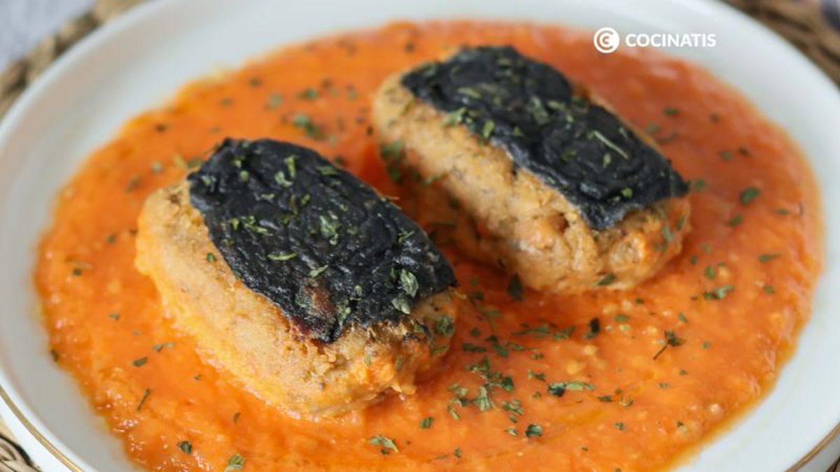 Merluza vegana en salsa marinera