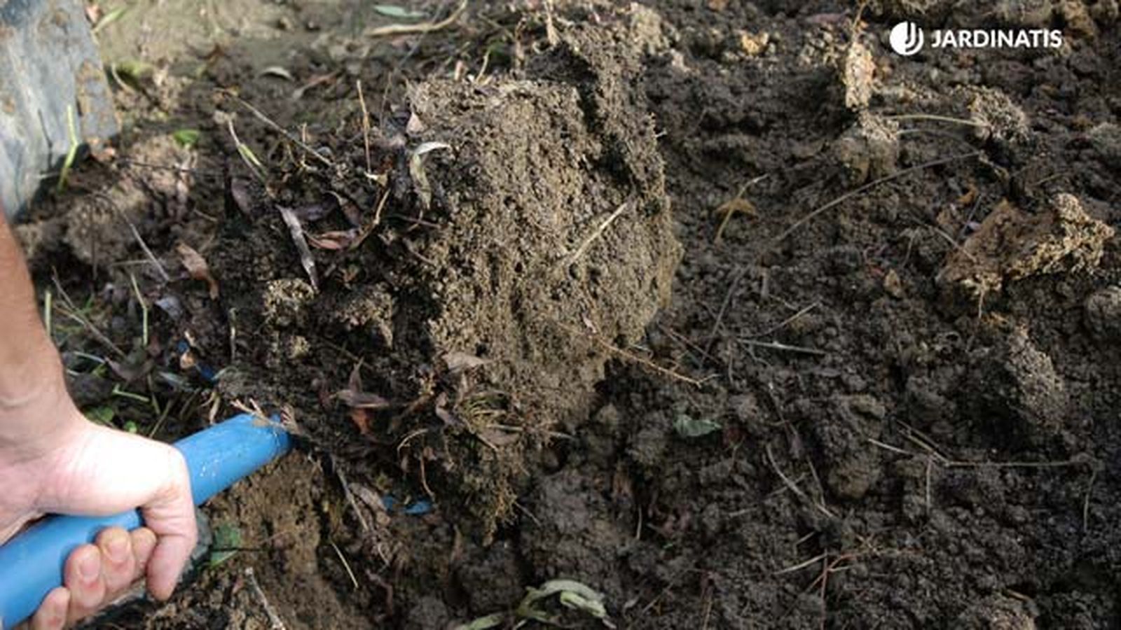airear tierra para nueva plantacion en huerto airear tierra para nueva plantacion en huerto