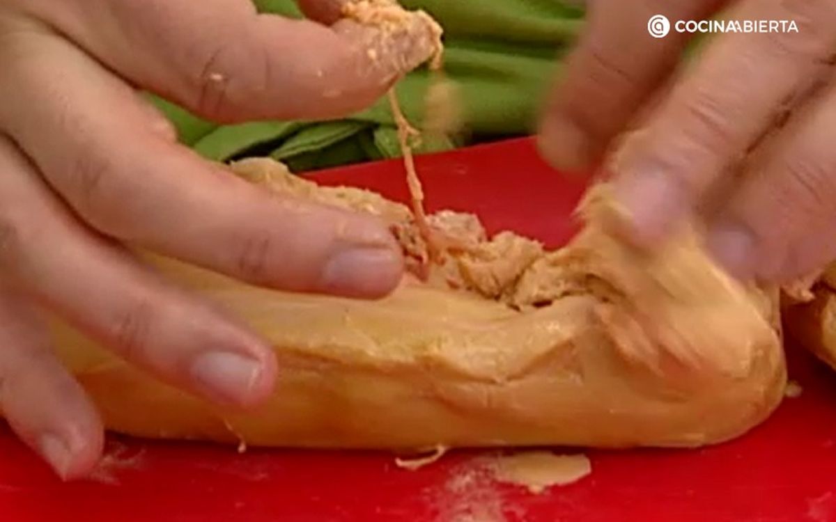 Retira las venas y la hiel del foie gras antes de cocinarlo