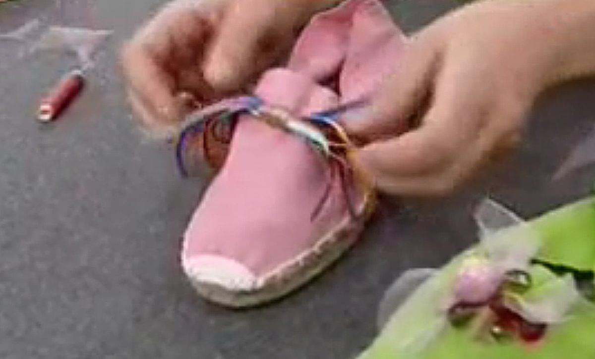 decorar alpargatas broche