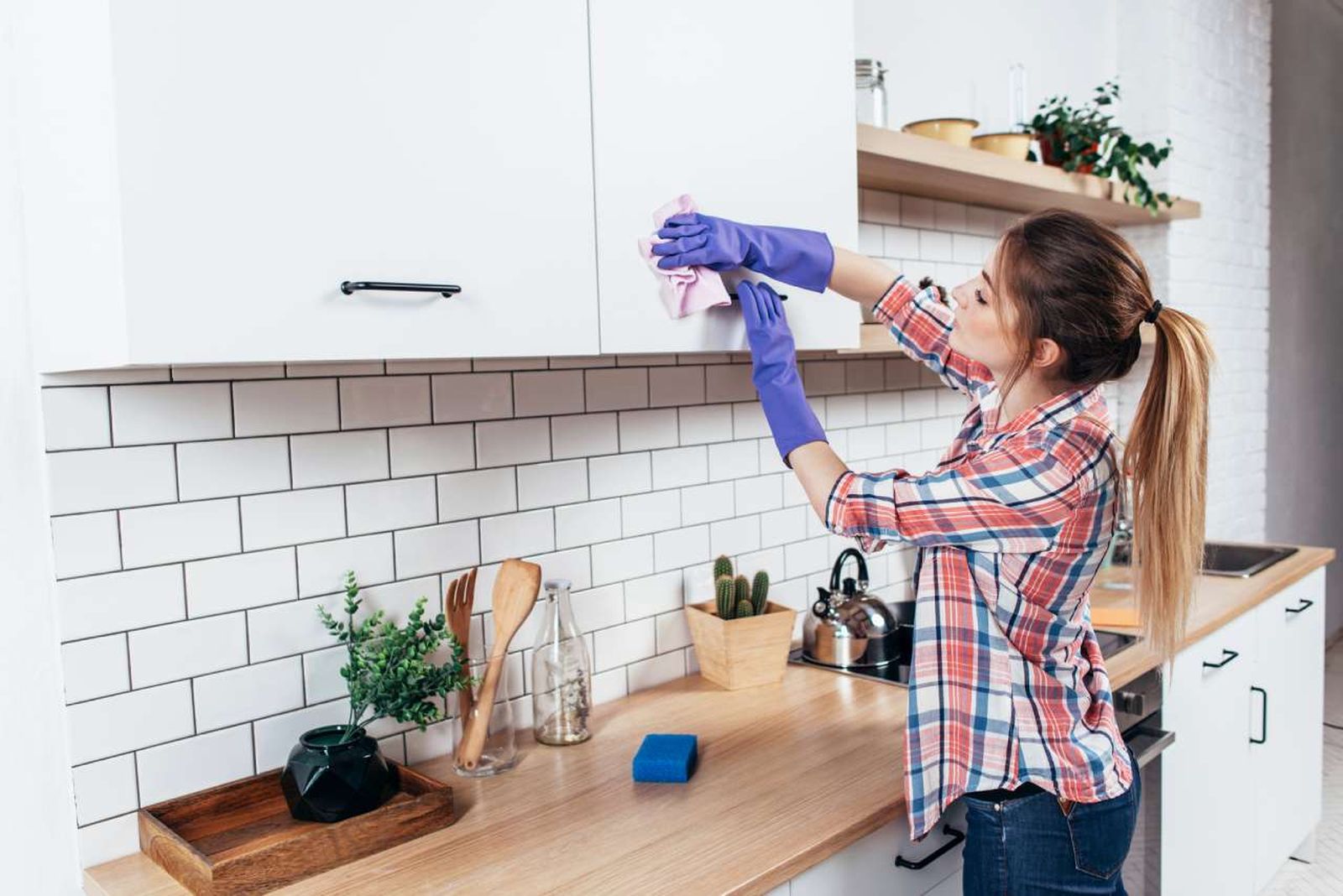 Mantén tu cocina impecable con estos trucos