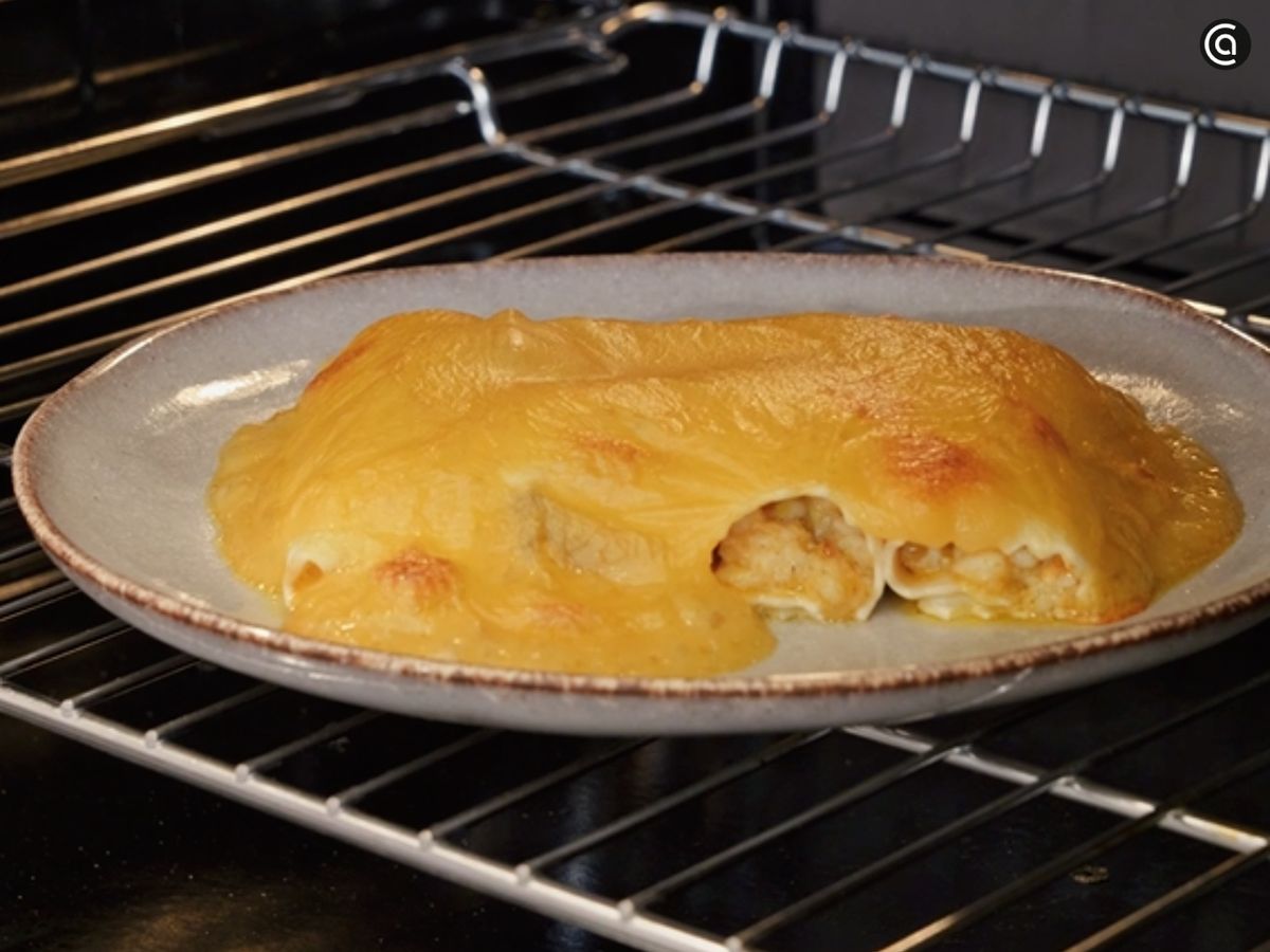 Gratina los canelones