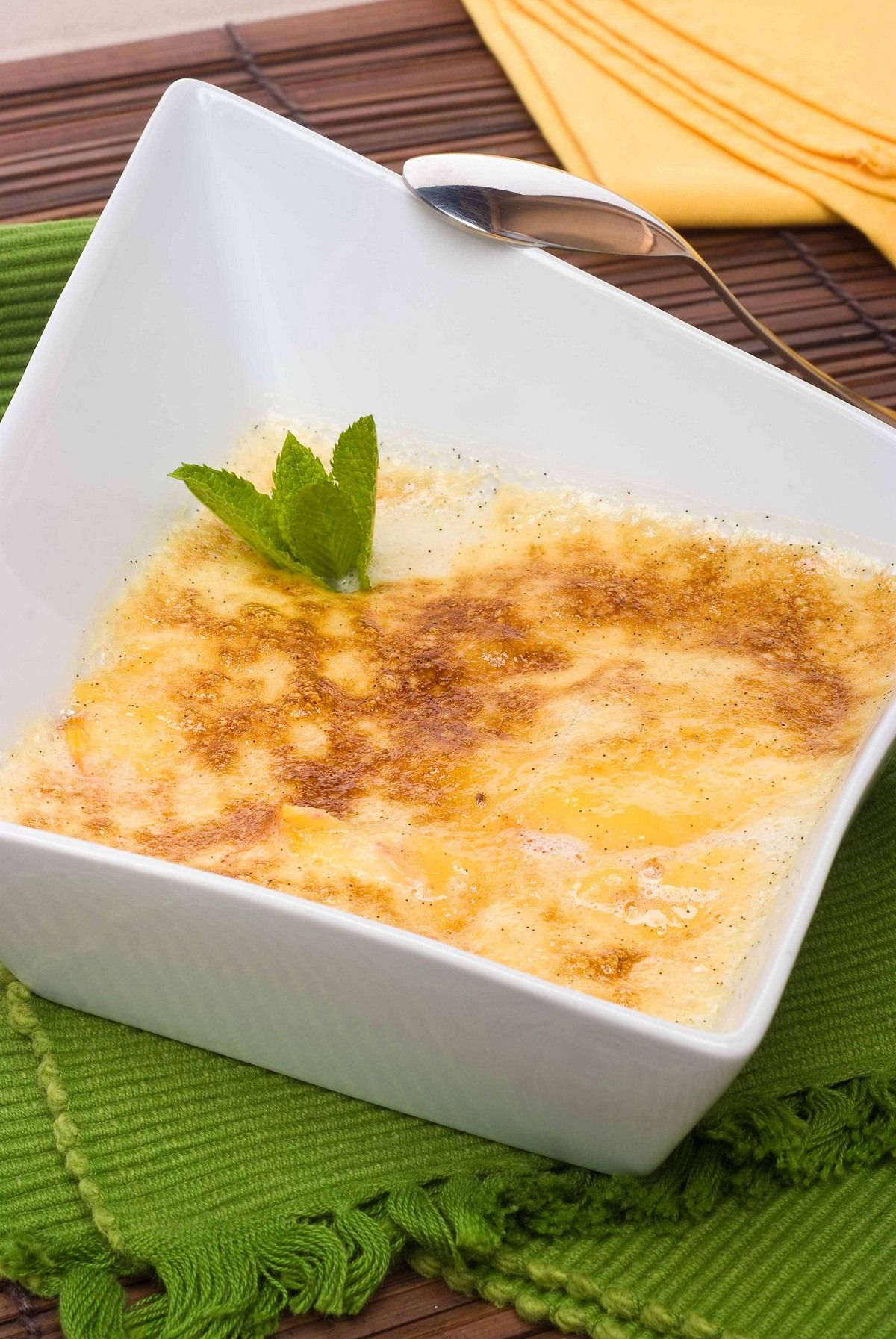 sabayón de nectarina gratinado