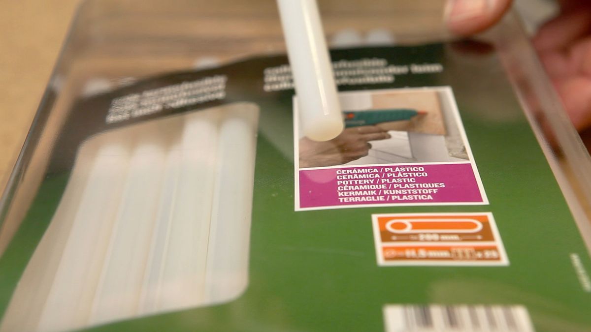 Pistola de cola caliente paso 2