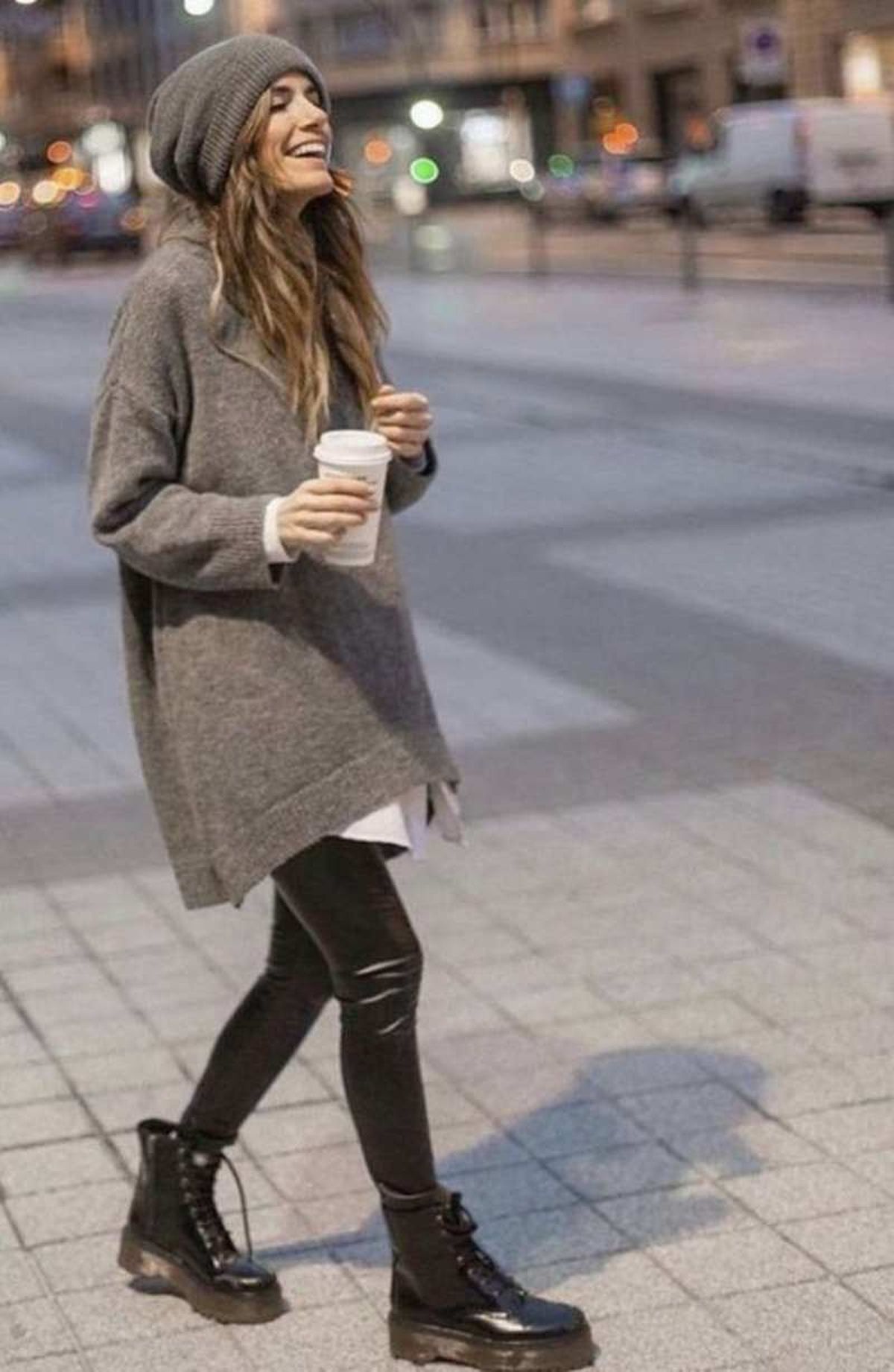 Botas militares con pantalón pitillo