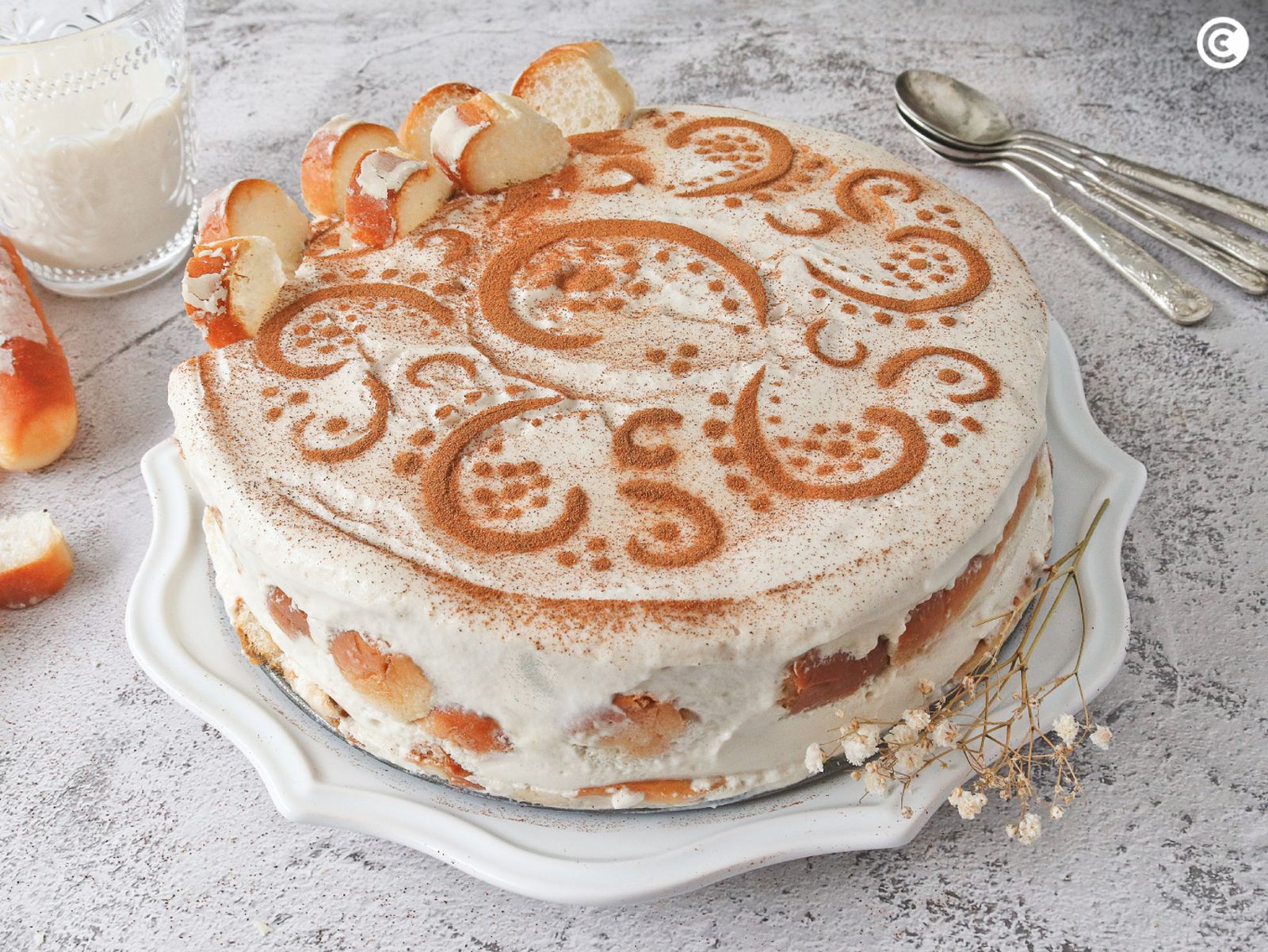 Tarta de horchata y fartons