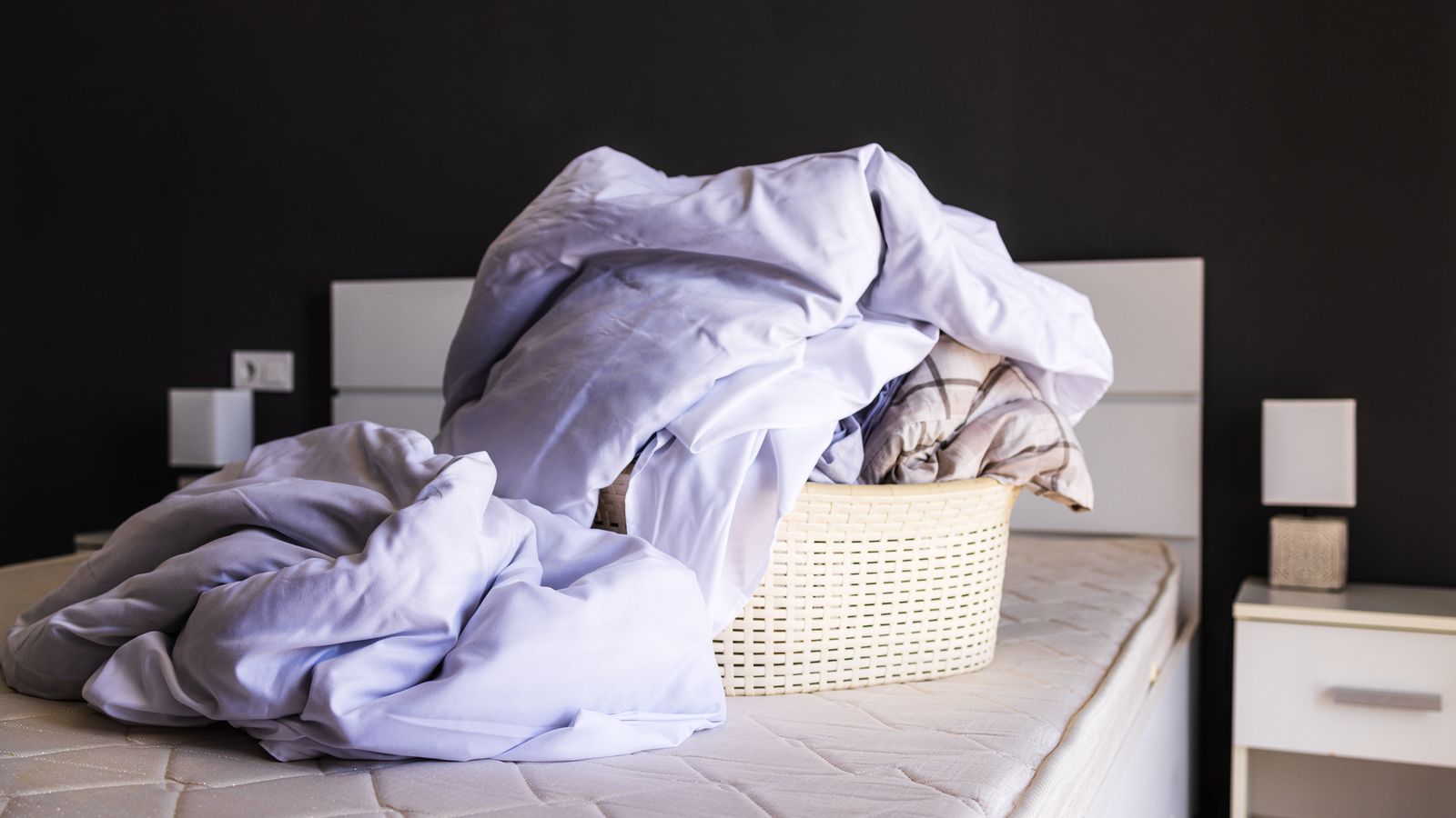 Los edredones y textiles de cama también hay que lavarlos antes de guardar