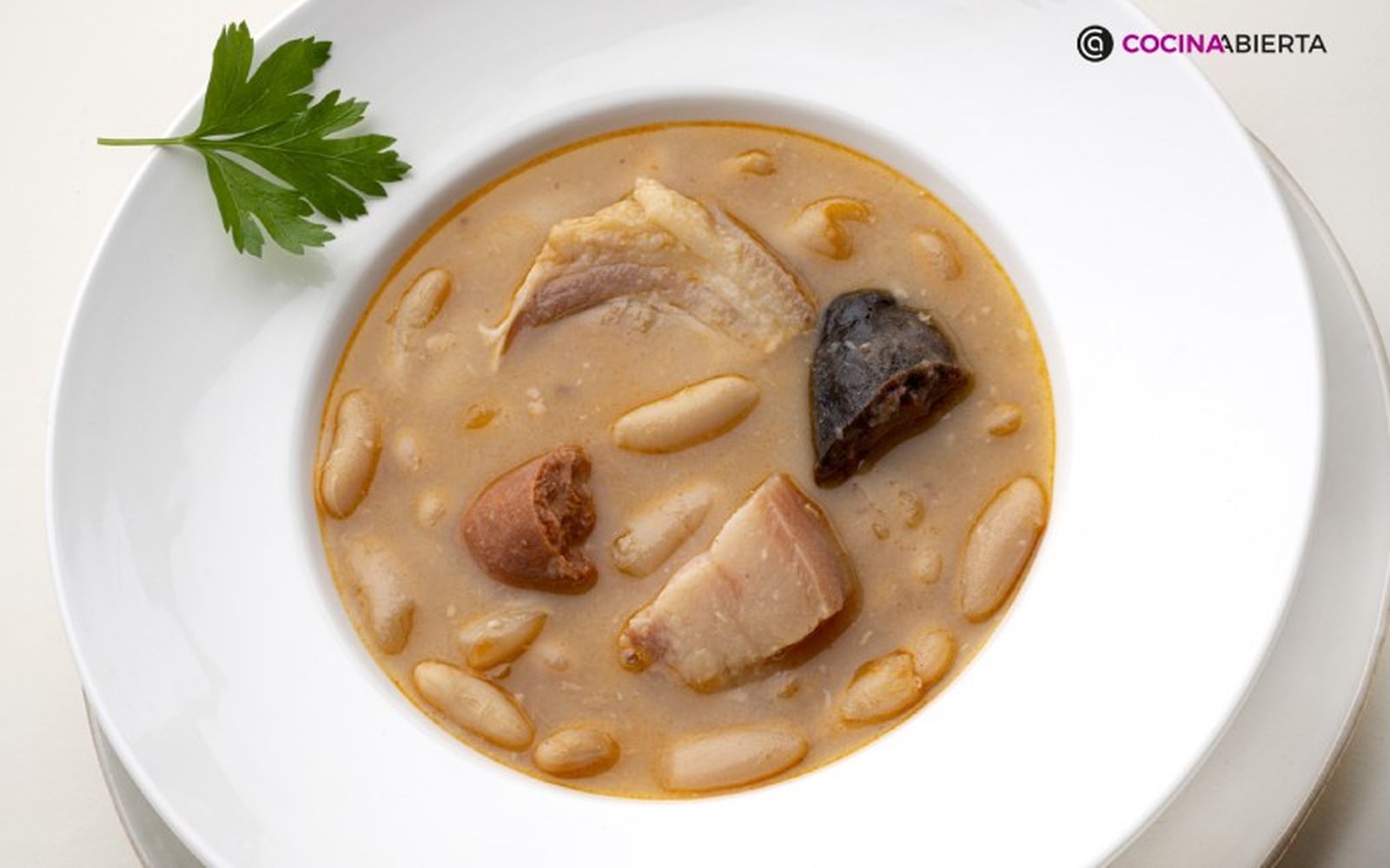 La fabada es la reina de la cocina asturiana La fabada es la reina de la cocina asturiana