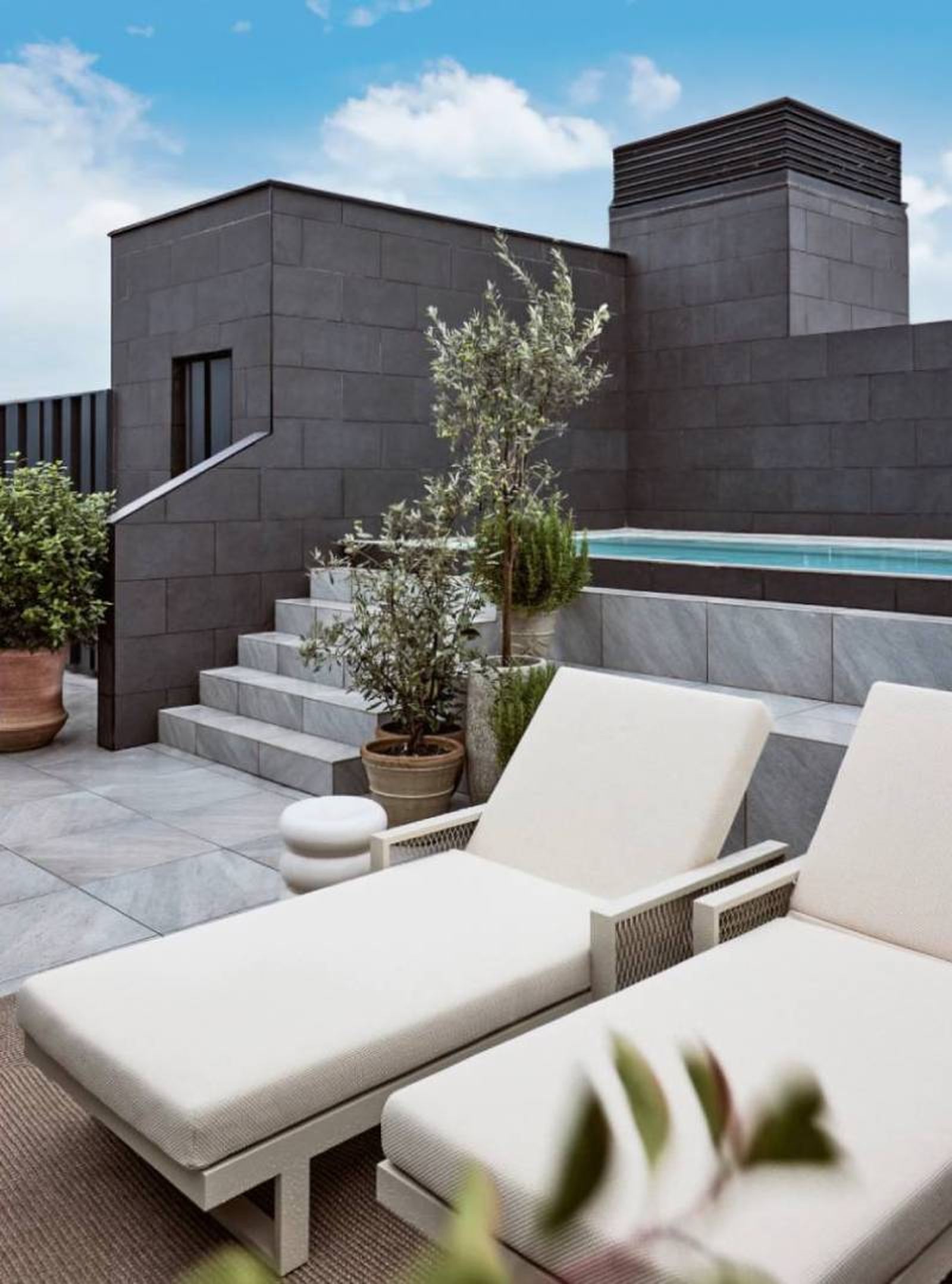 La terraza de la casa de Tamara Falcó. La terraza de la casa de Tamara Falcó.