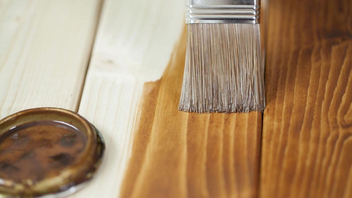 Como evitar burbujas al barnizar la madera