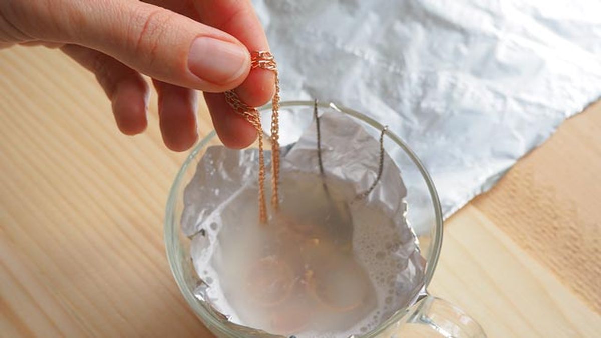 objetos se pueden limpiar con sal marina bisuteria oxidada ennegrecida