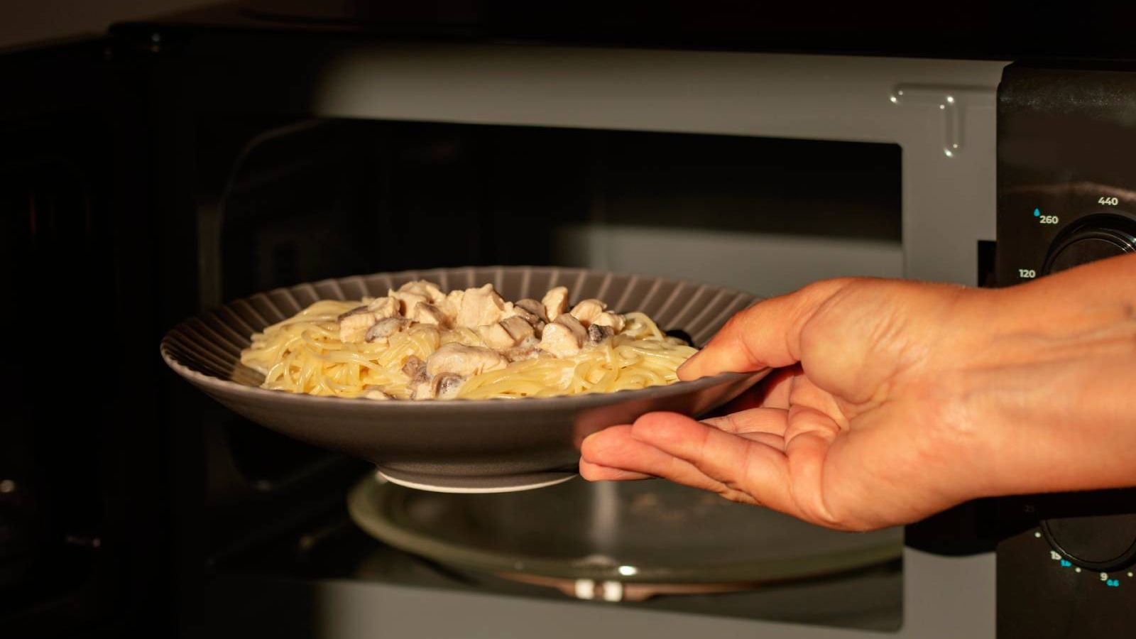 En platos de arroz, pasta o patatas, la estructura de los carbohidratos puede verse afectada