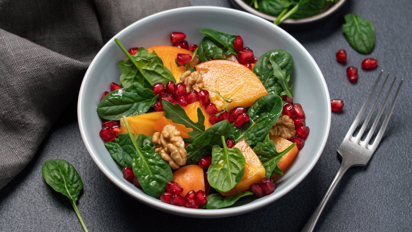 Una fruta versátil que ilumina platos salados y dulces con su color Una fruta versátil que ilumina platos salados y dulces con su color