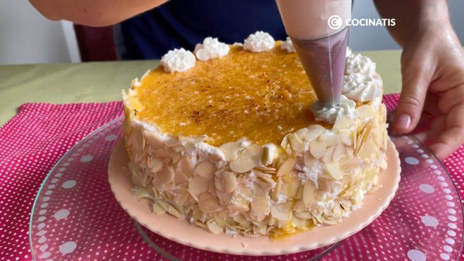 Decoramos la tarta San Marcos Decoramos la tarta San Marcos