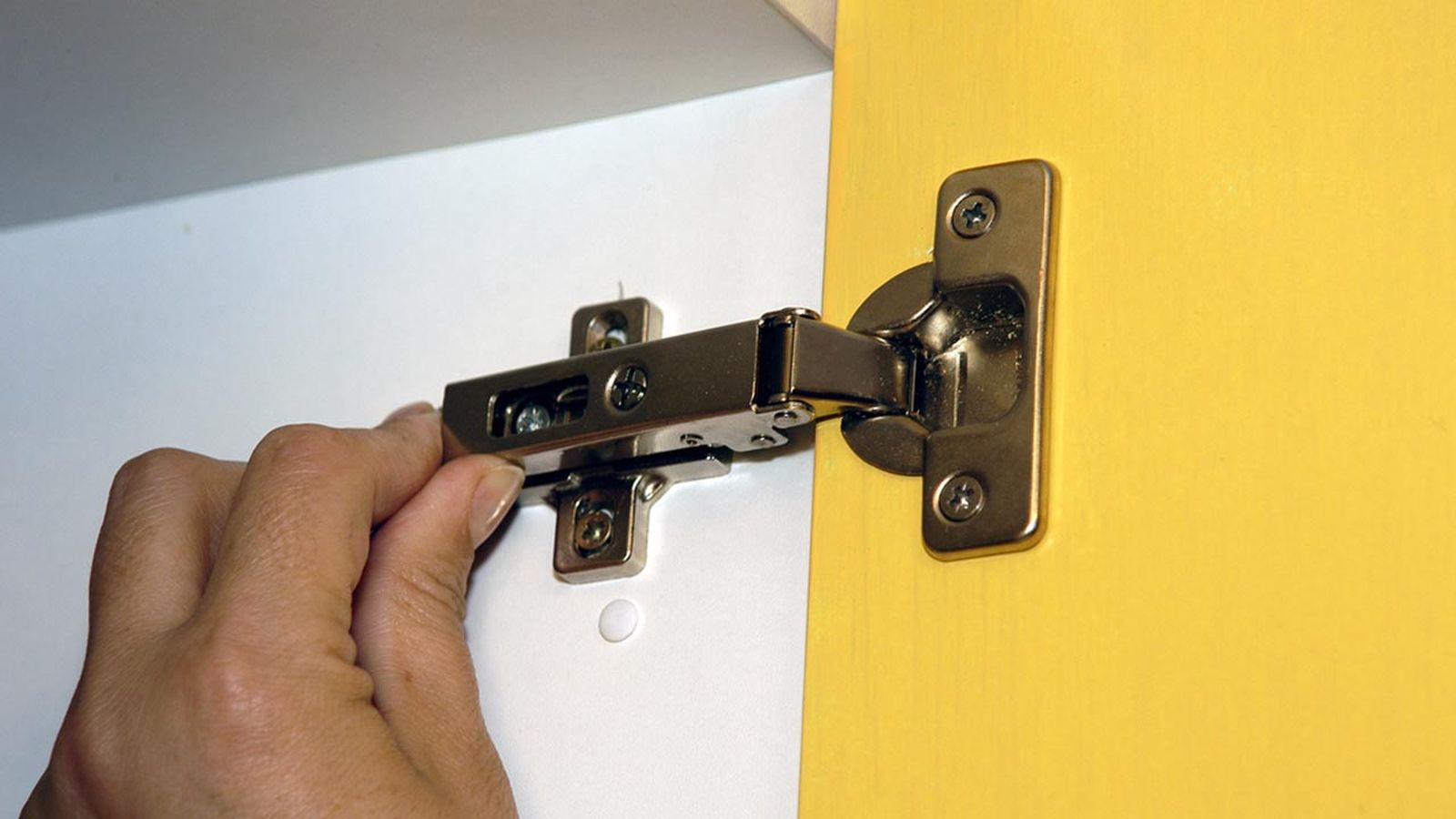 Lacado de puertas de armario de cocina paso 7 Lacado de puertas de armario de cocina paso 7