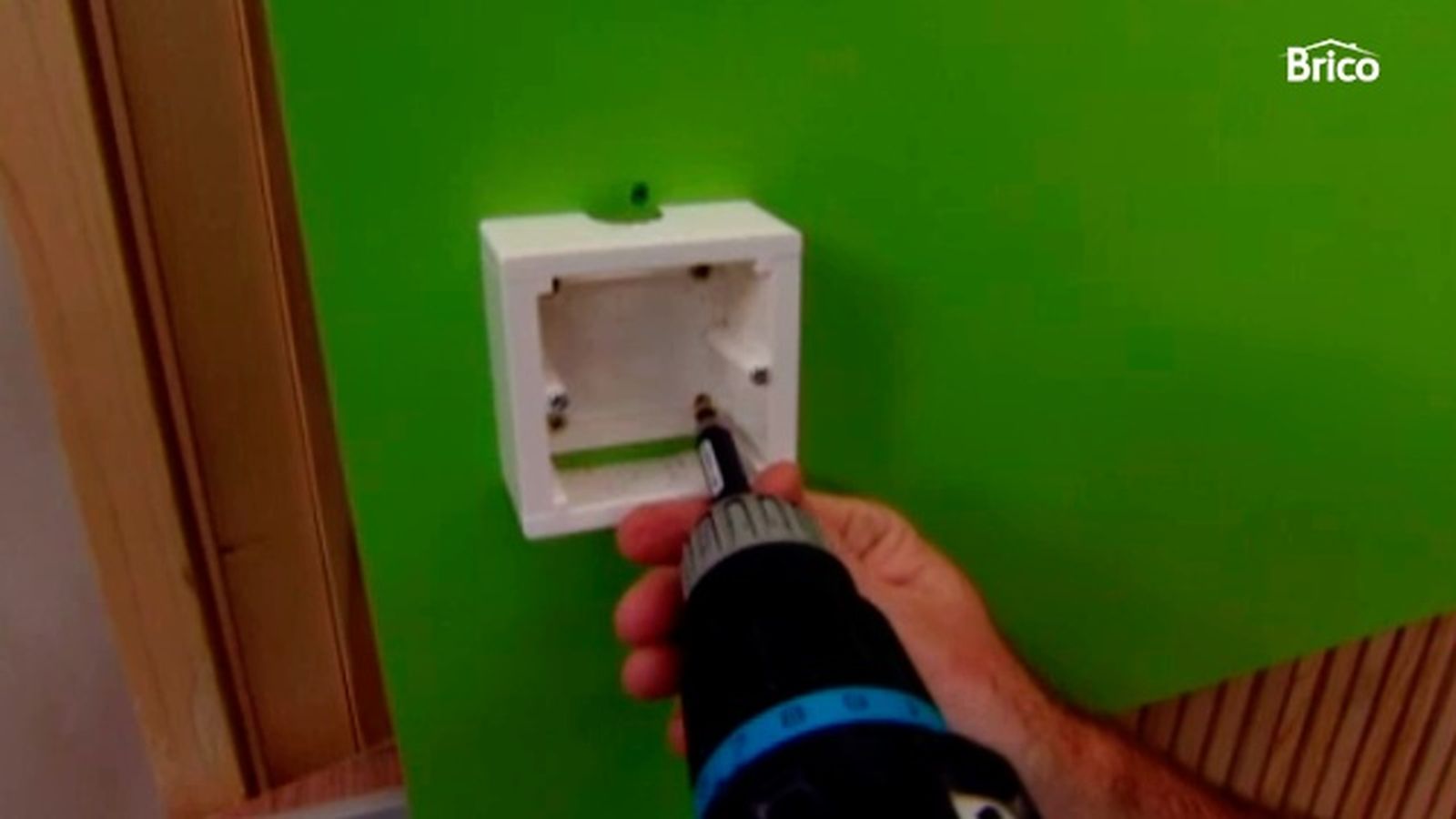 como conectar un interruptor simple paso 4 como conectar un interruptor simple paso 4