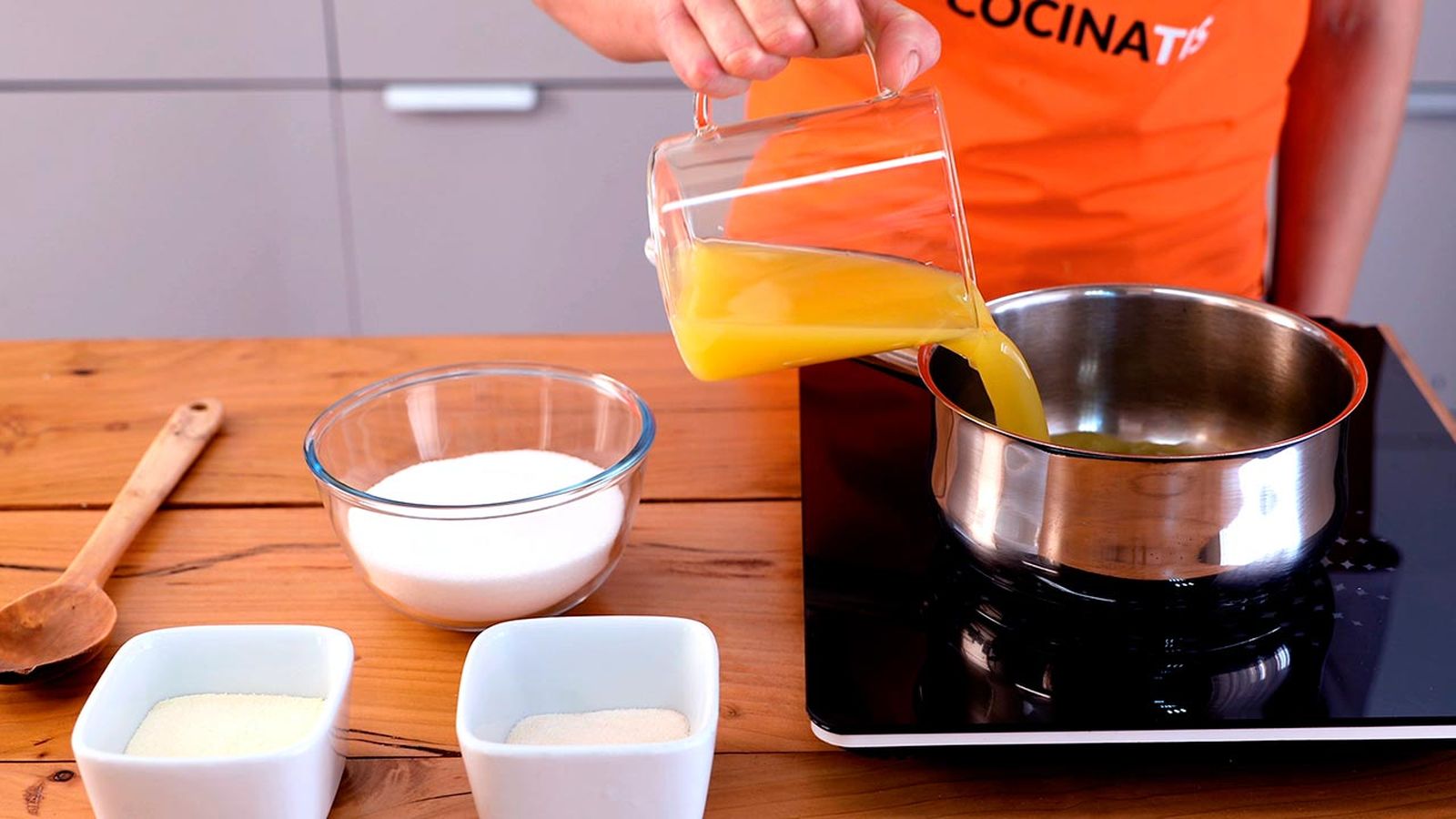 Receta de golosinas de naranja  paso 1
