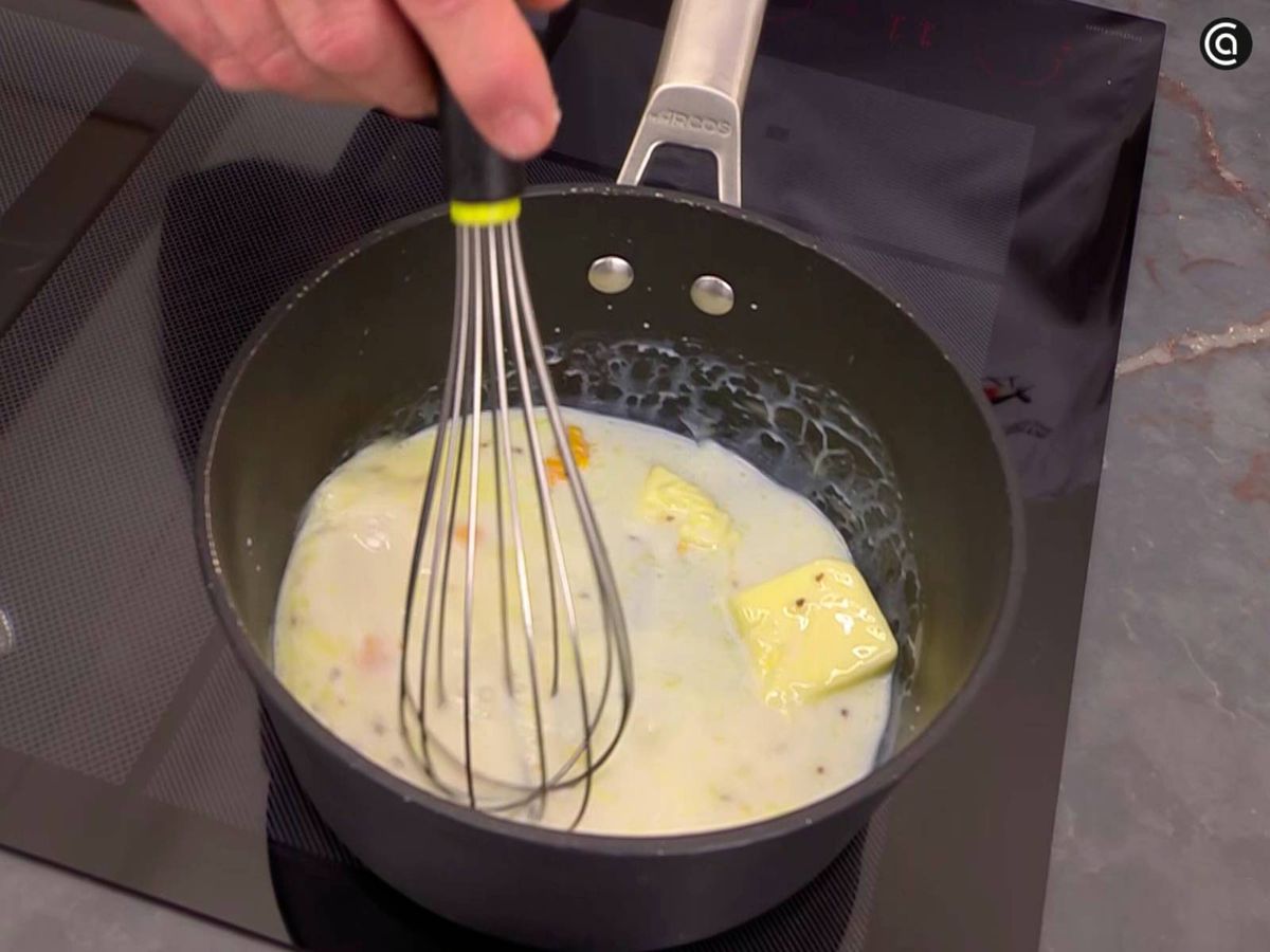 Mezcla los ingredientes