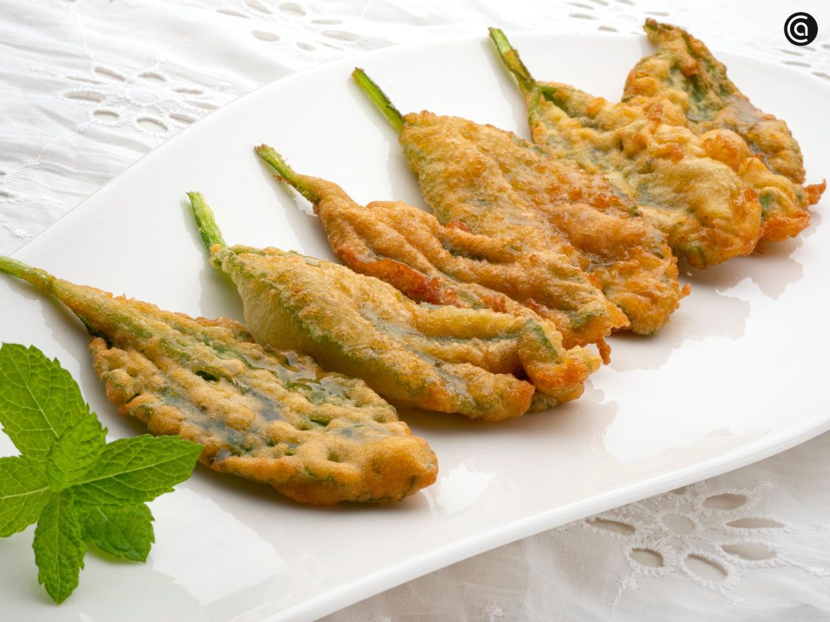 Crespillos con miel, receta de Karlos Arguiñano