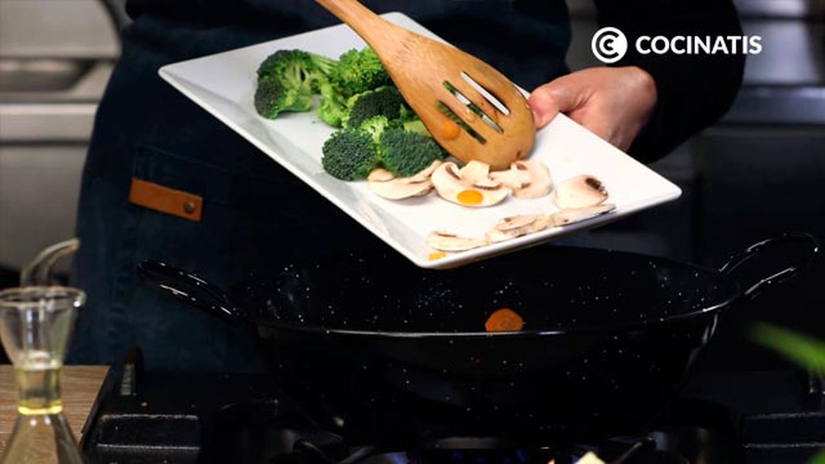 Receta de wok de carne de conejo y verduras  paso 3