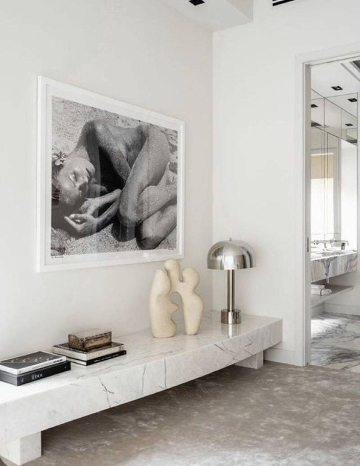 Rincón decorado con una foto muy grande en blanco y negro.