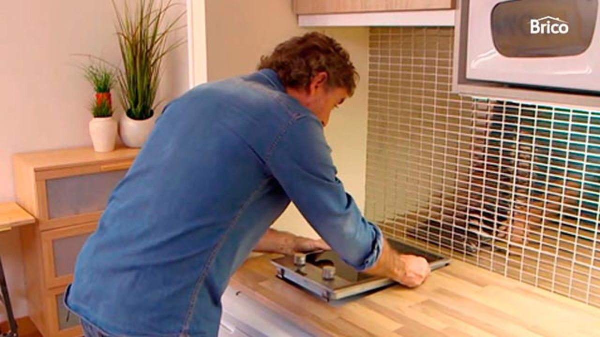 Instalar encimera de cocina de madera paso 14