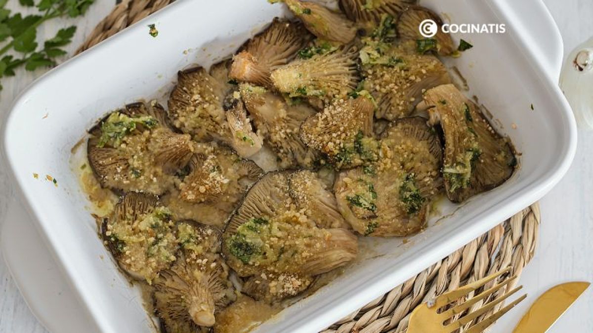 Bandeja de setas al horno