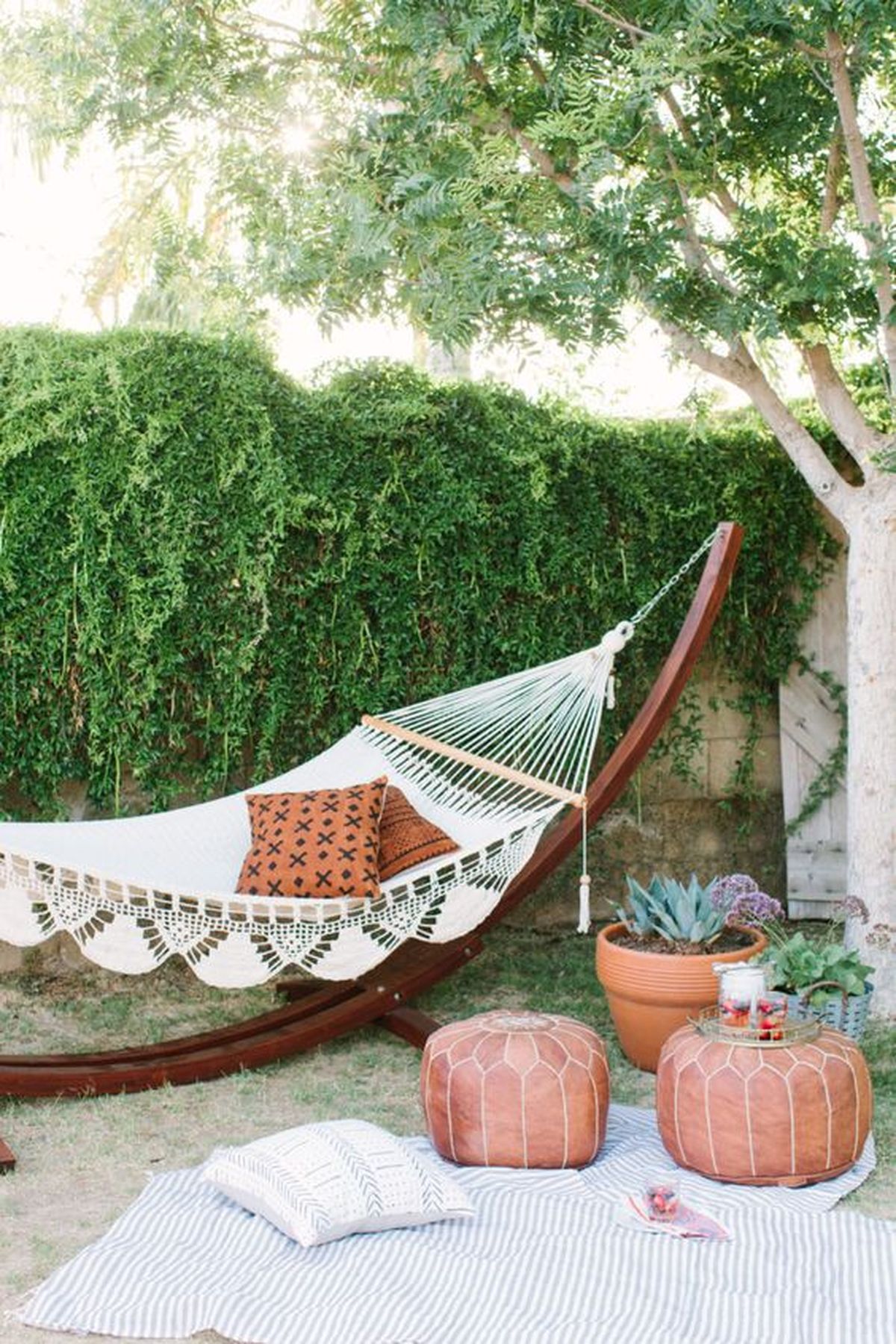 decorar alrededor de la piscina hamaca 16