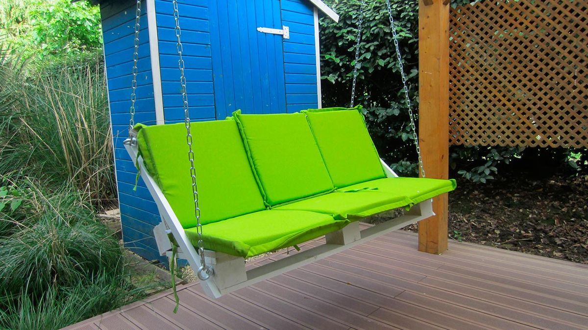 Cómo hacer mecedora colgante con un palé