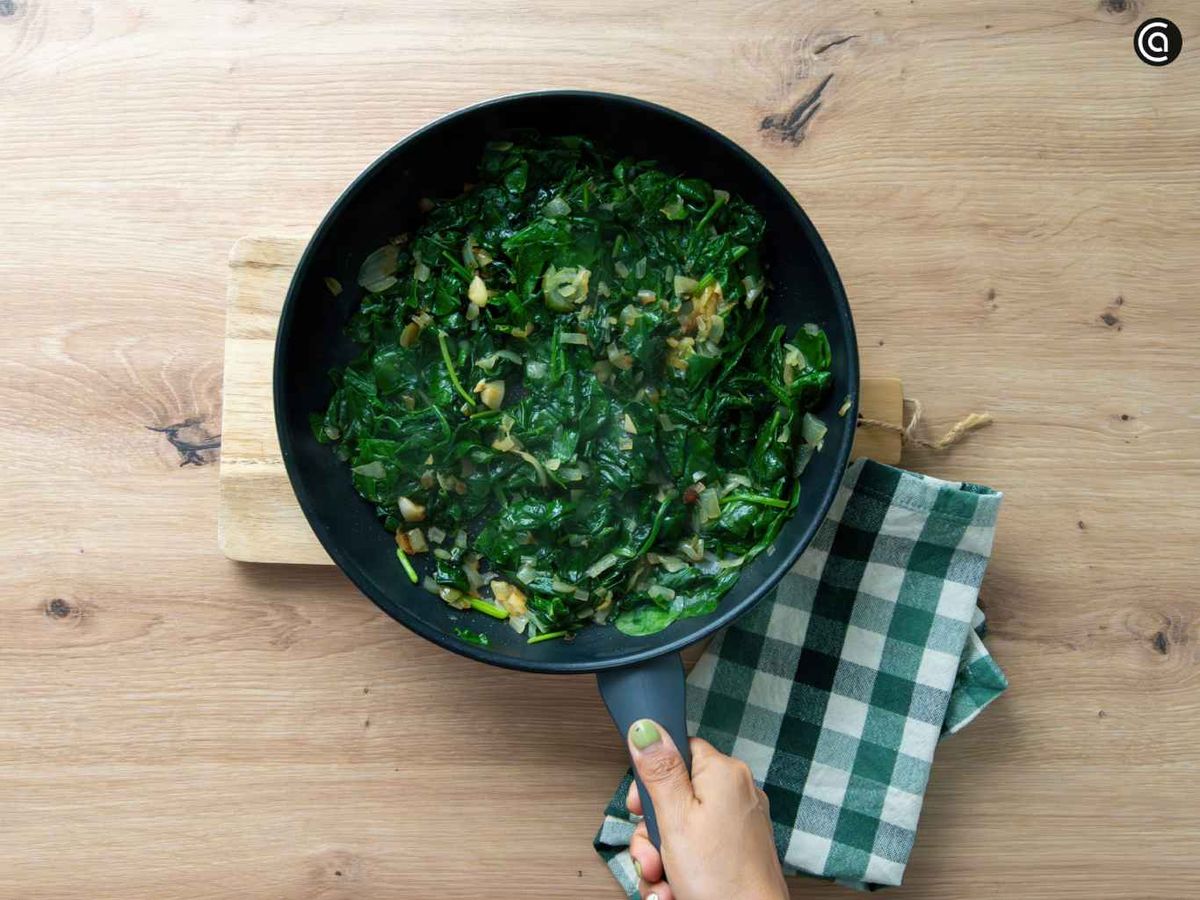 Rehoga las espinacas