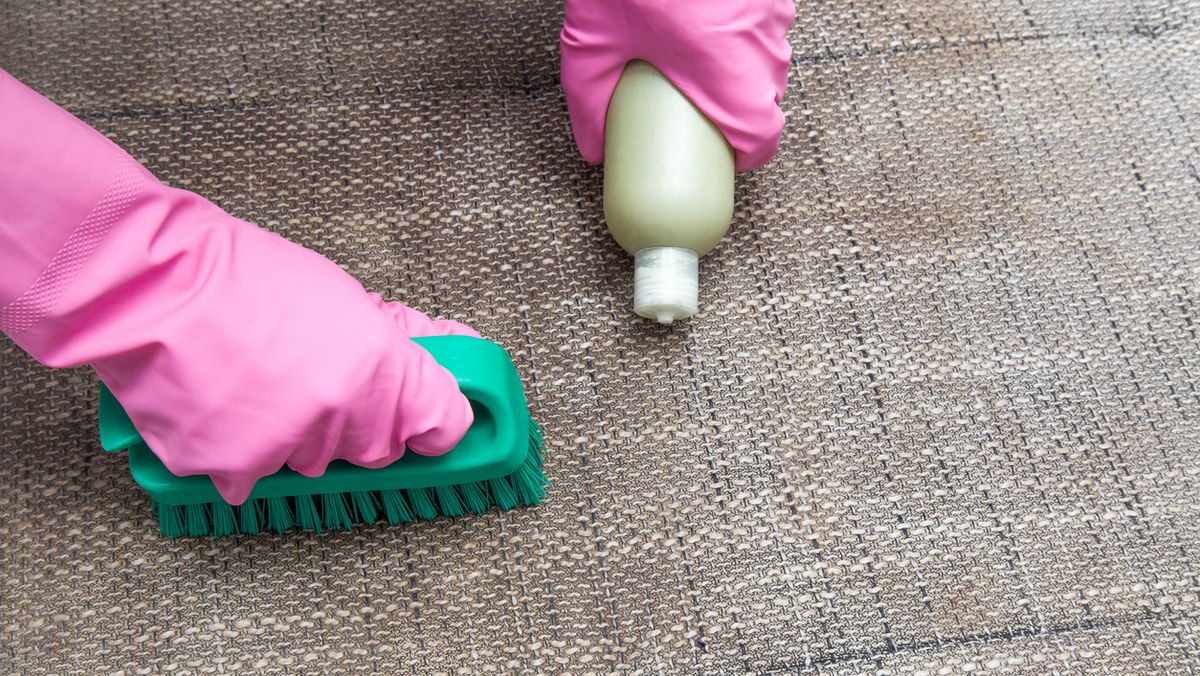 como limpiar el colchon con trucos caseros y economicos amoniaco