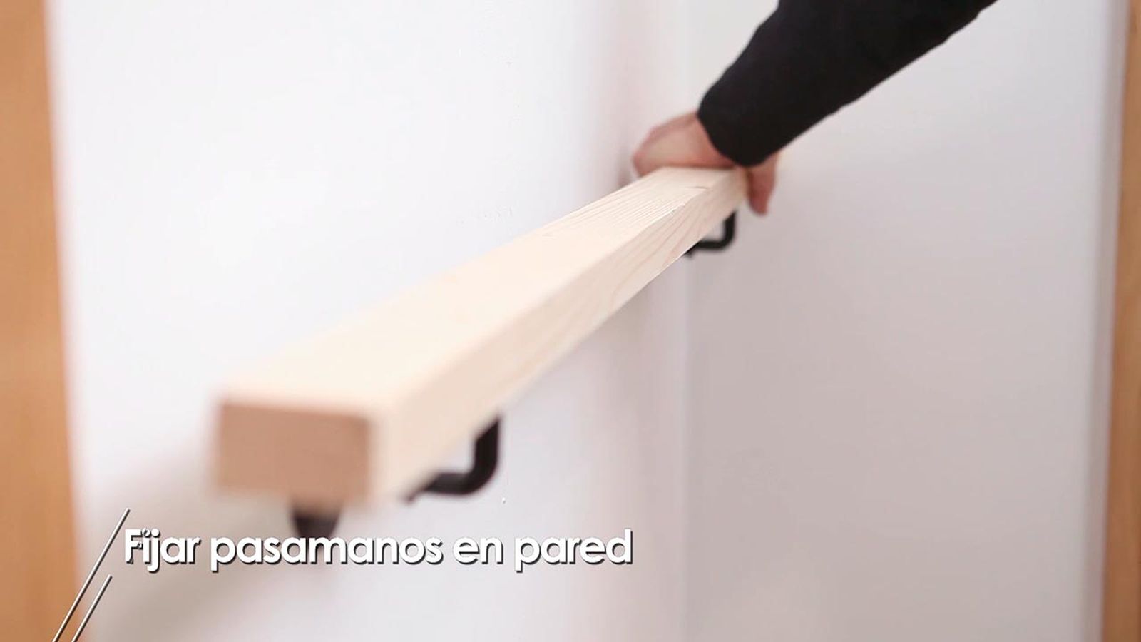 Como fijar un pasamanos en la pared Como fijar un pasamanos en la pared