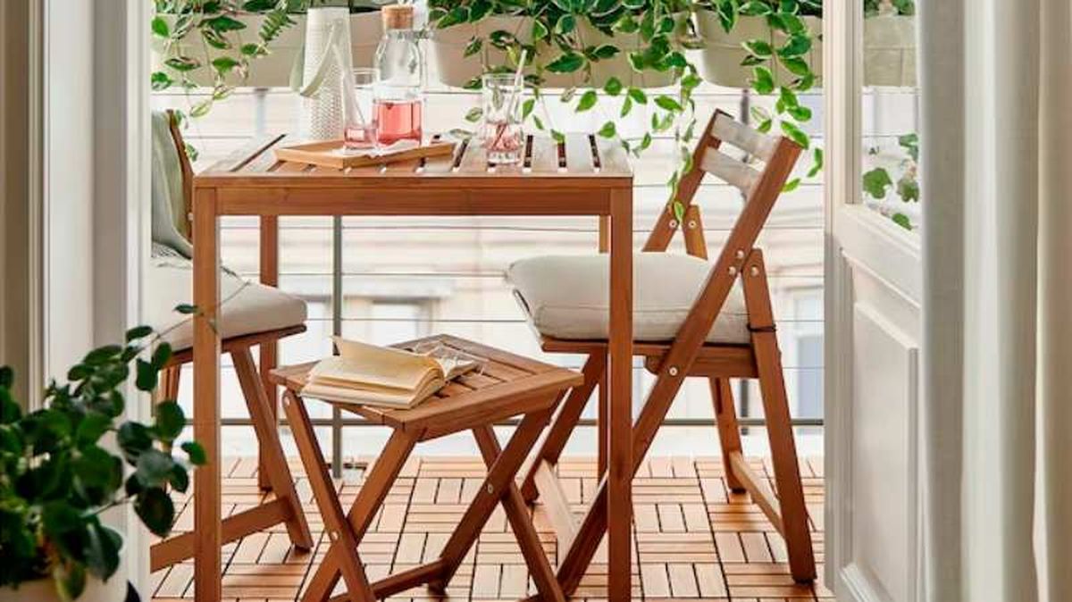 Balcón con tarima entramada RUNNEN