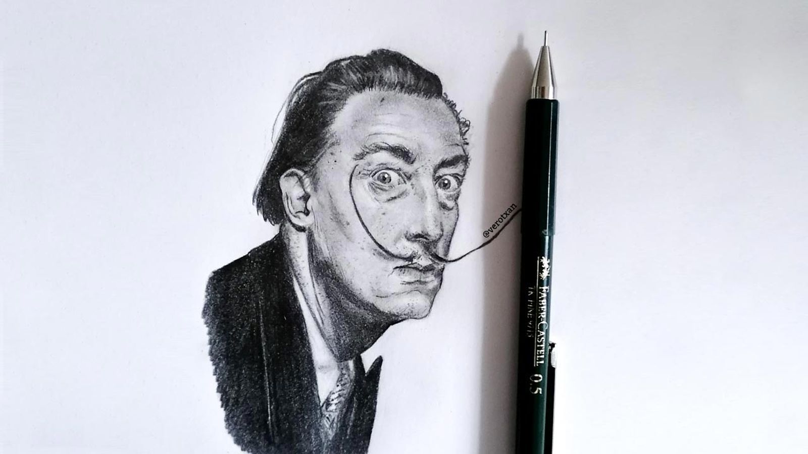 Dibujo a lápiz del artista Salvador Dalí. / Autora: Verotxan Dibujo a lápiz del artista Salvador Dalí. / Autora: Verotxan