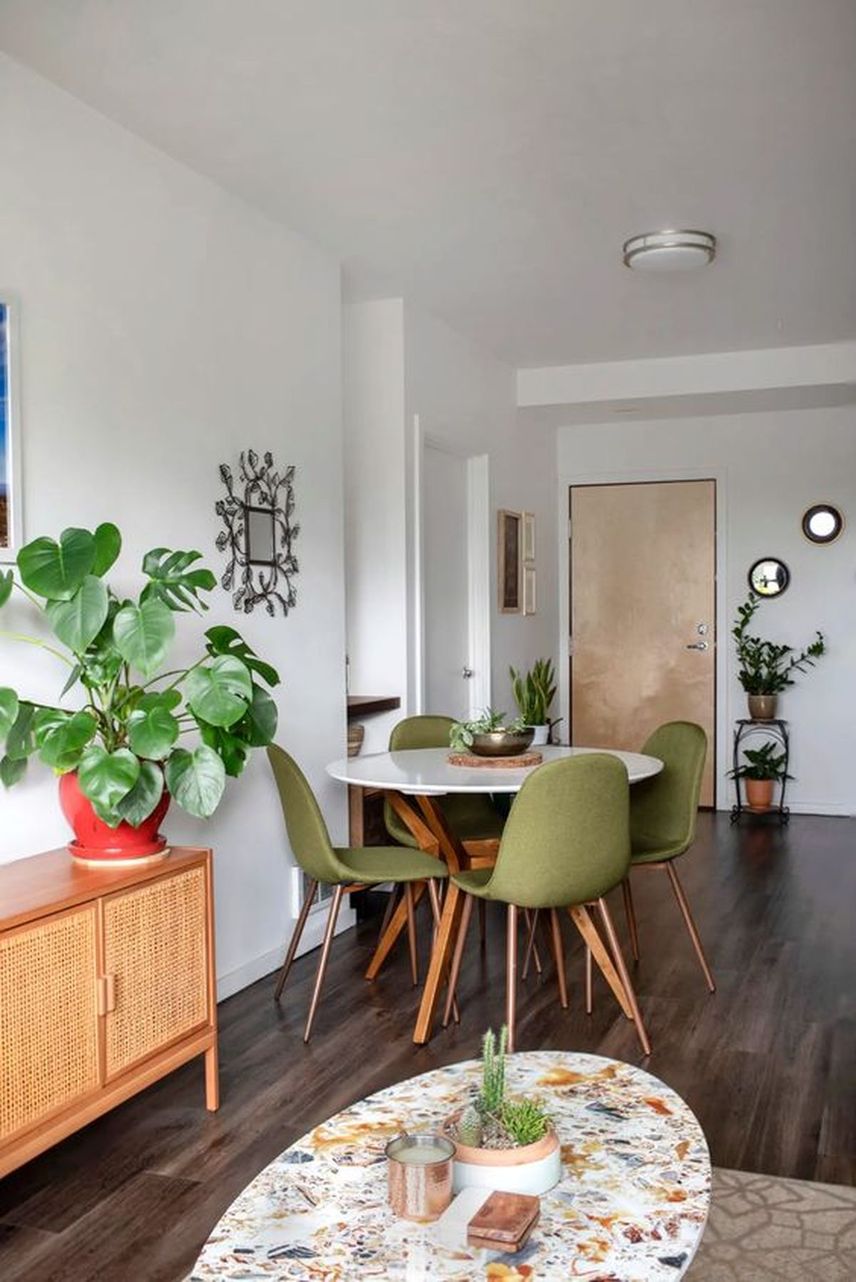 salon comedor pequeno apartment therapy pinterest
