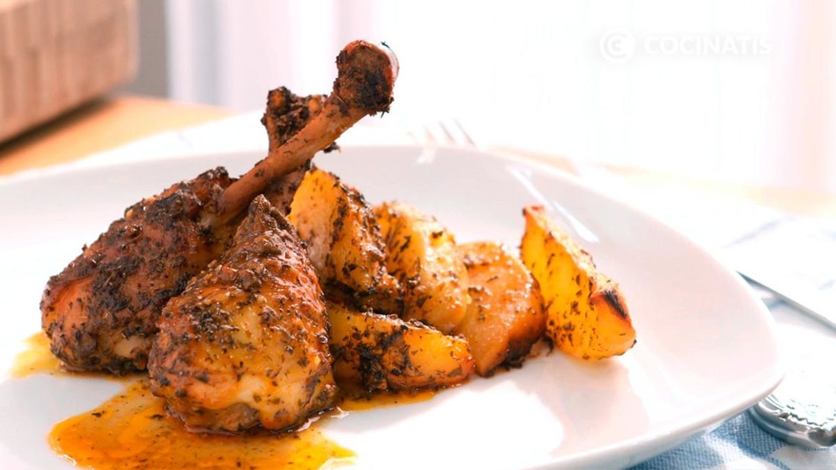 Muslos de pollo con patatas al horno