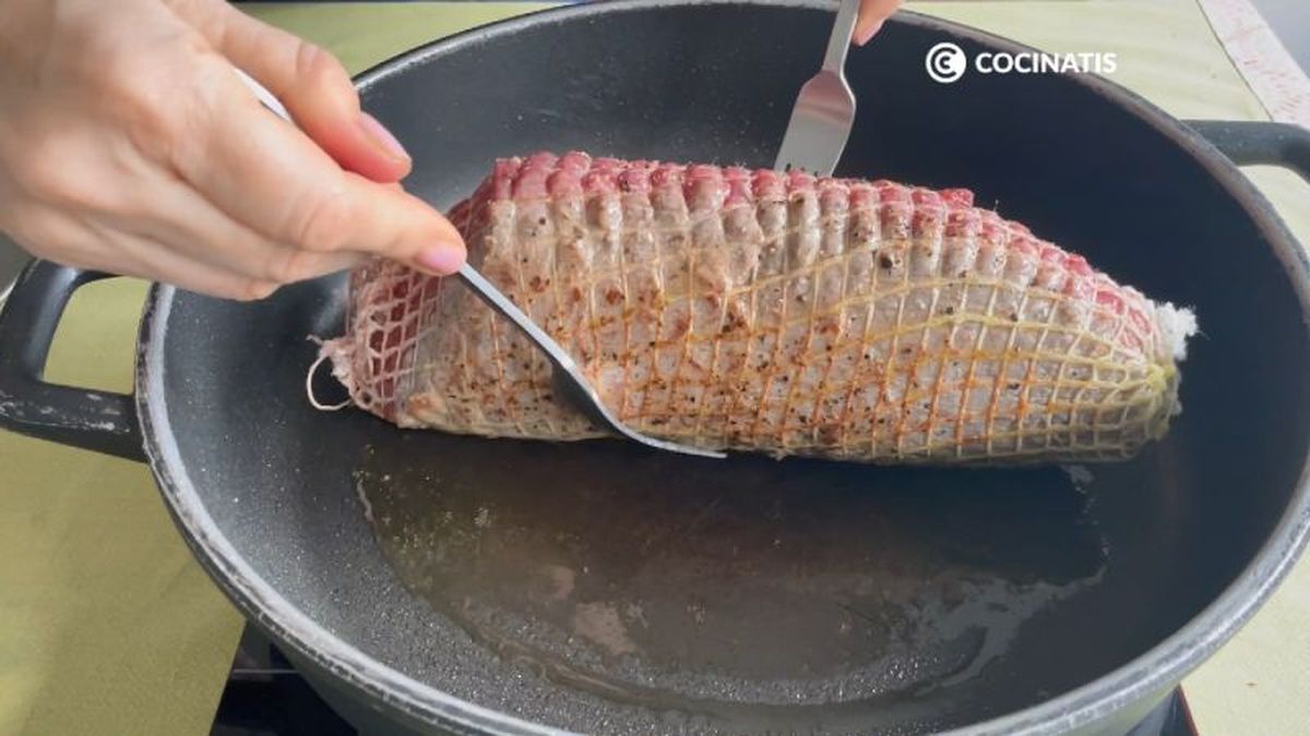 Sellamos el redondo de ternera a fuego fuerte