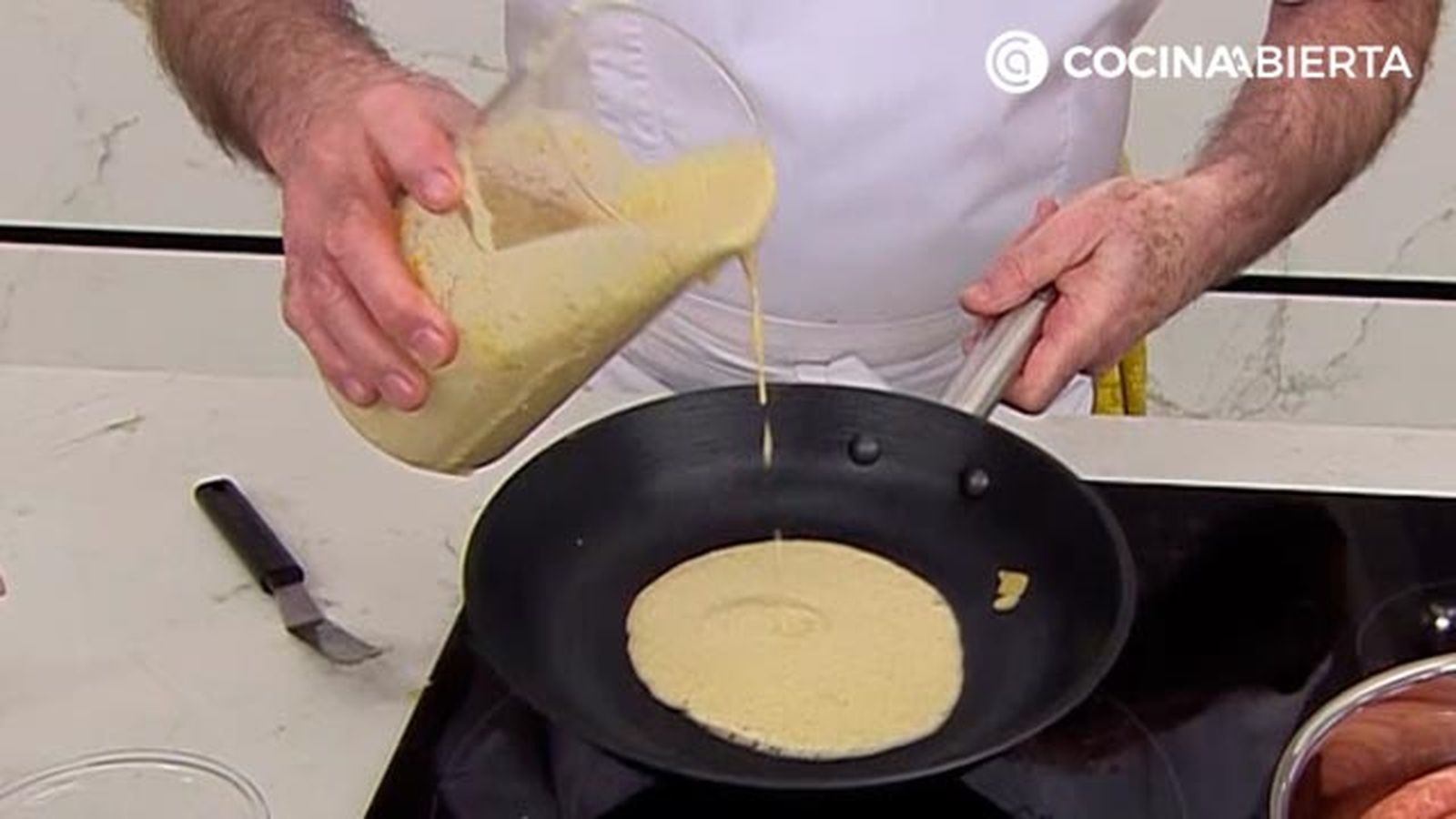 masa crepes salados harina garbanzo karlos arguinano paso3 masa crepes salados harina garbanzo karlos arguinano paso3