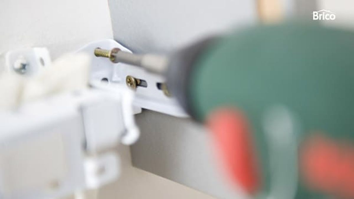 brico 0553 ocultar barra cortina con galerias para cortinas paso 9