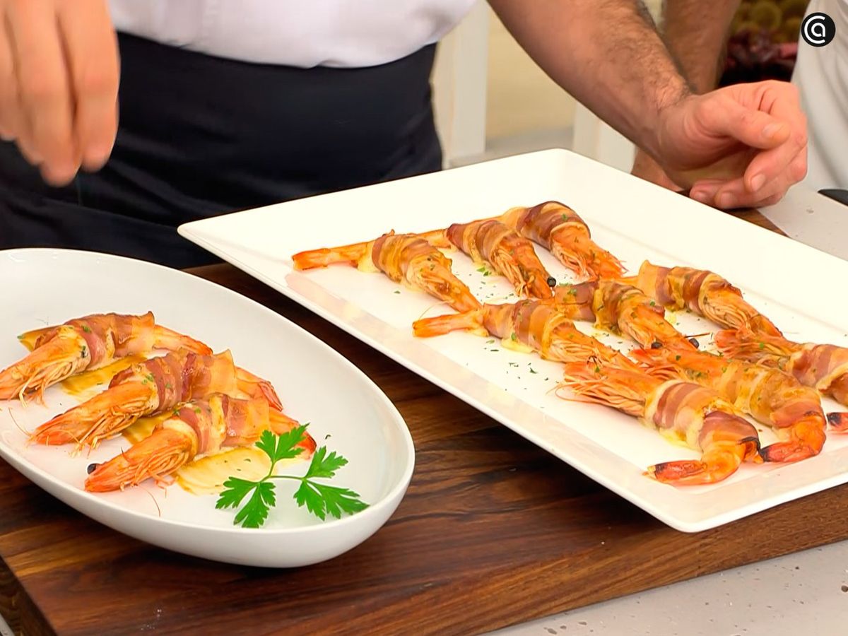 Espolvorea un poco de perejil picado y sirve al momento