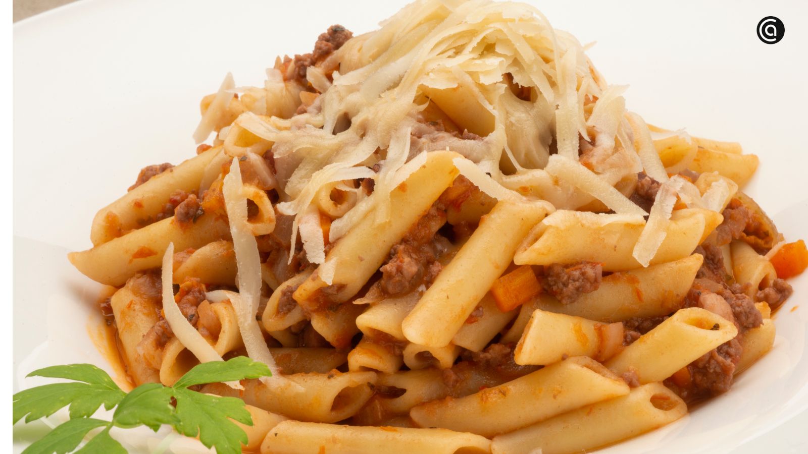 Macarrones a la boloñesa, receta de Karlos Arguiñano