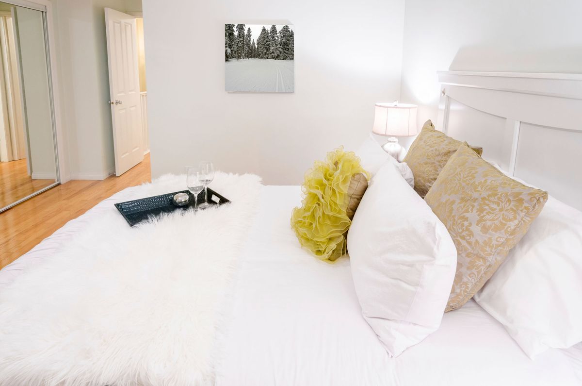 Dormitorio elegante de color blanco 3