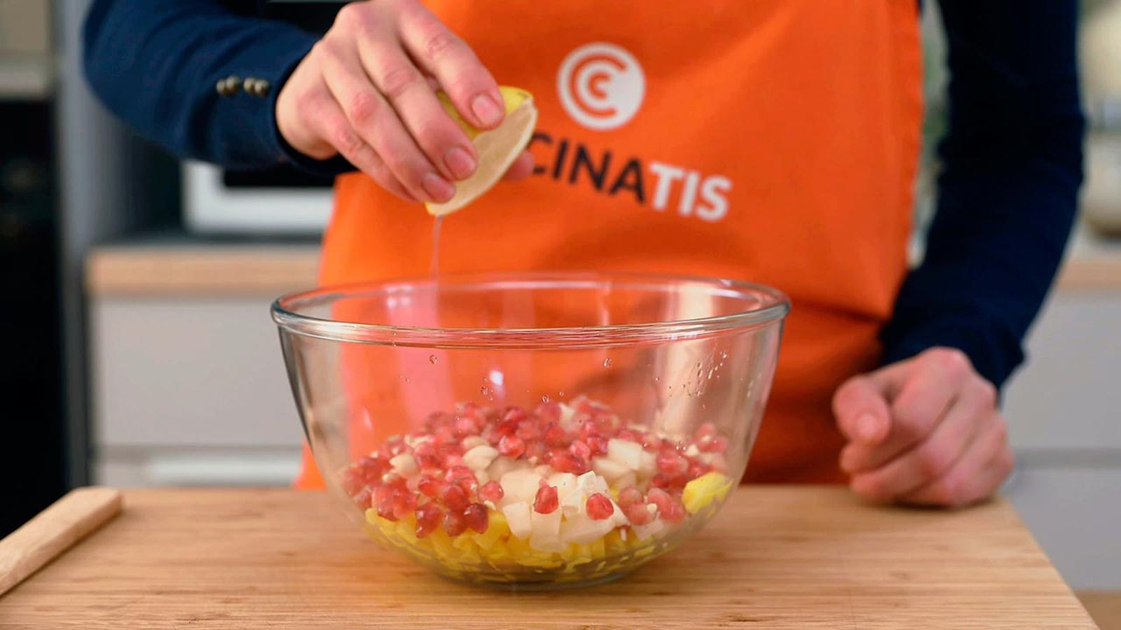 Receta de ensalada de jamón de pato y frutas paso 2 Receta de ensalada de jamón de pato y frutas paso 2
