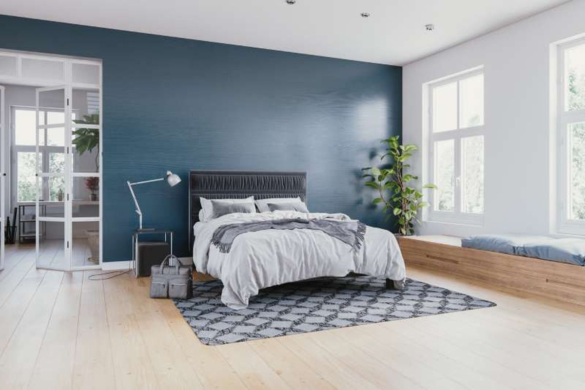 Dormitorio azul decorado según el feng shui.