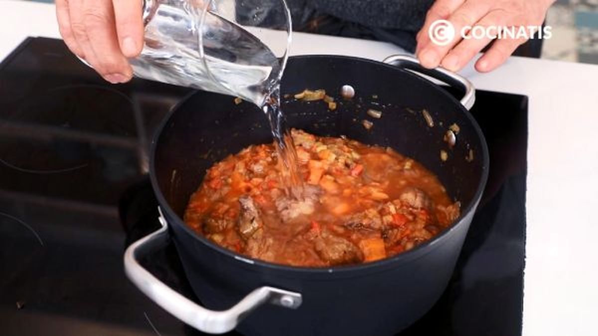 CTIS1010 receta ternera en salsa paso 5