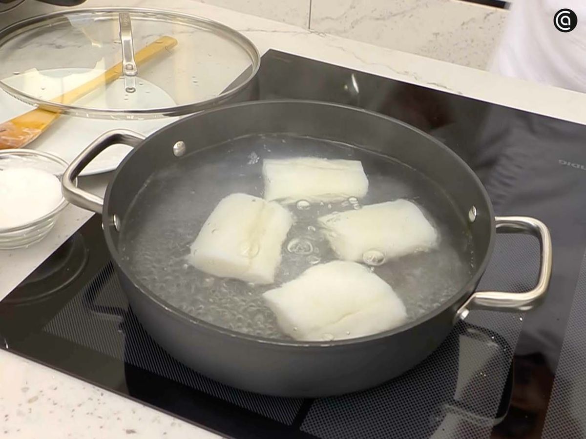 Cocina los lomos de bacalao